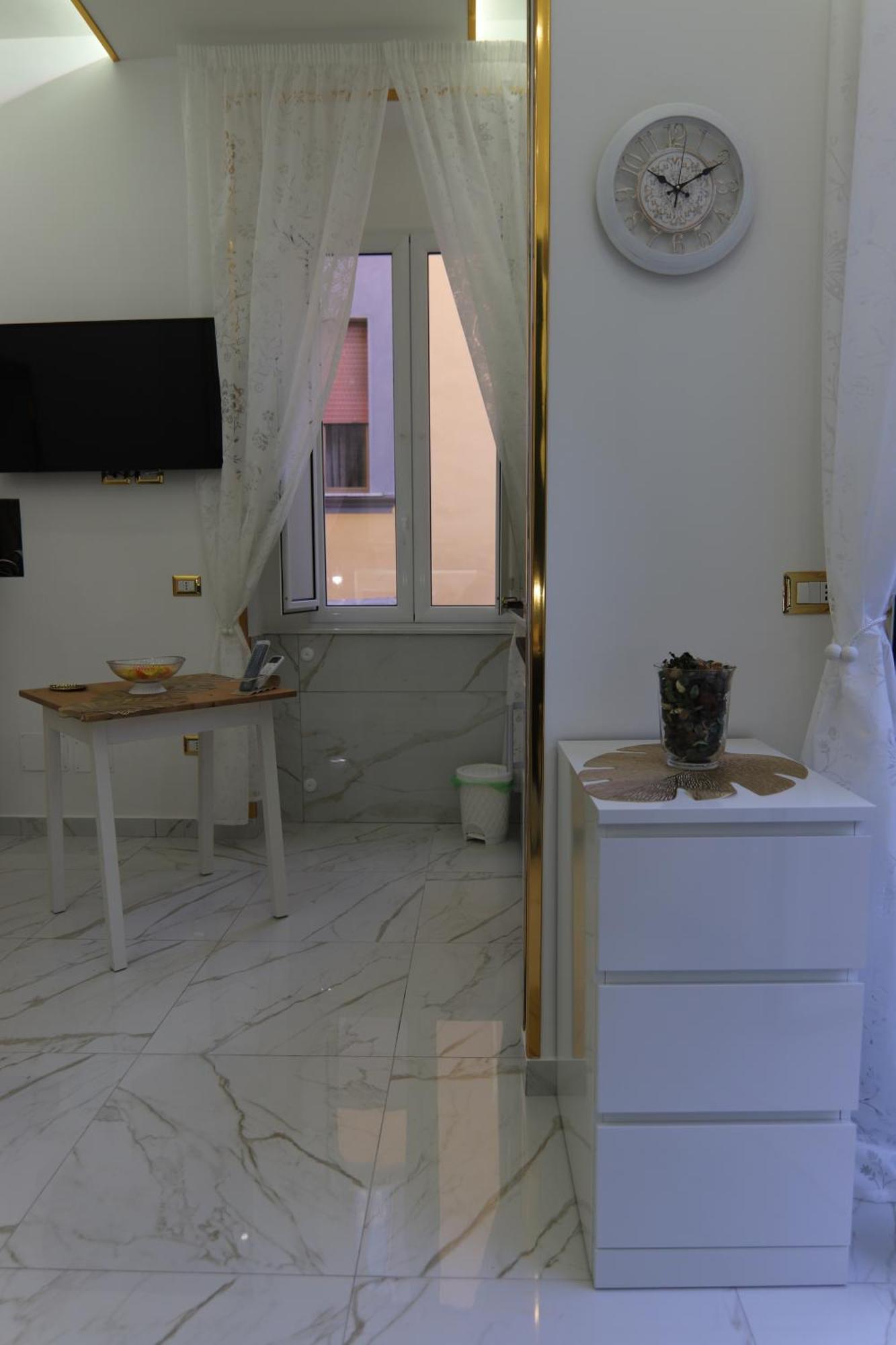 Apartmán Regina House Neapol Exteriér fotografie