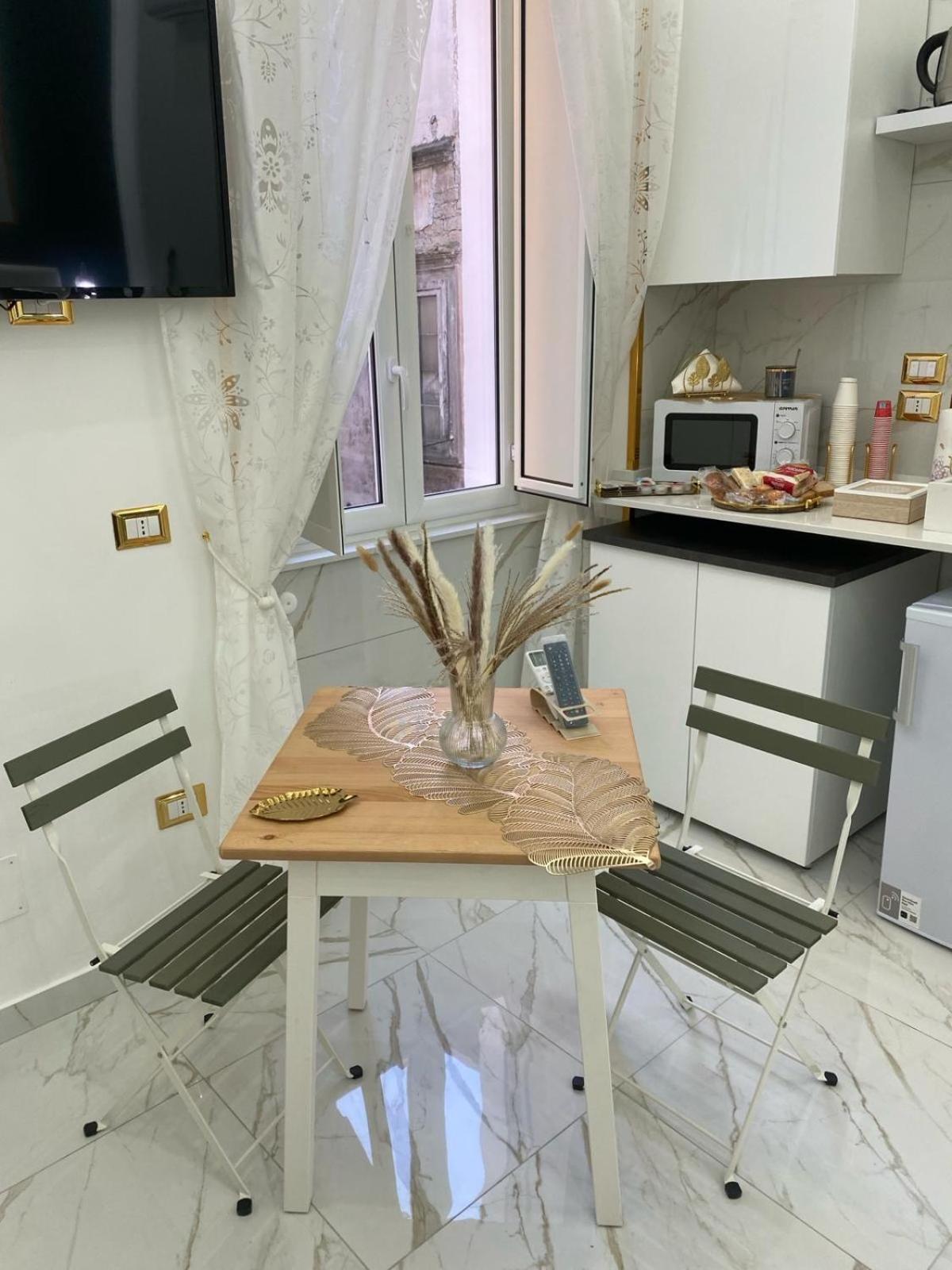 Apartmán Regina House Neapol Exteriér fotografie